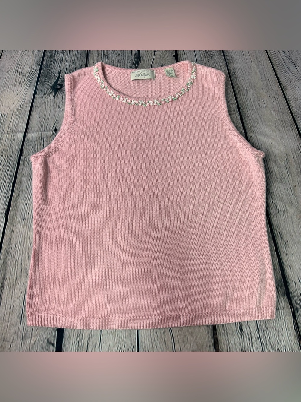 Vintage Lord & Taylor Light Pink Sleeveless Knit Top w/ Floral Neck Trim Size XL